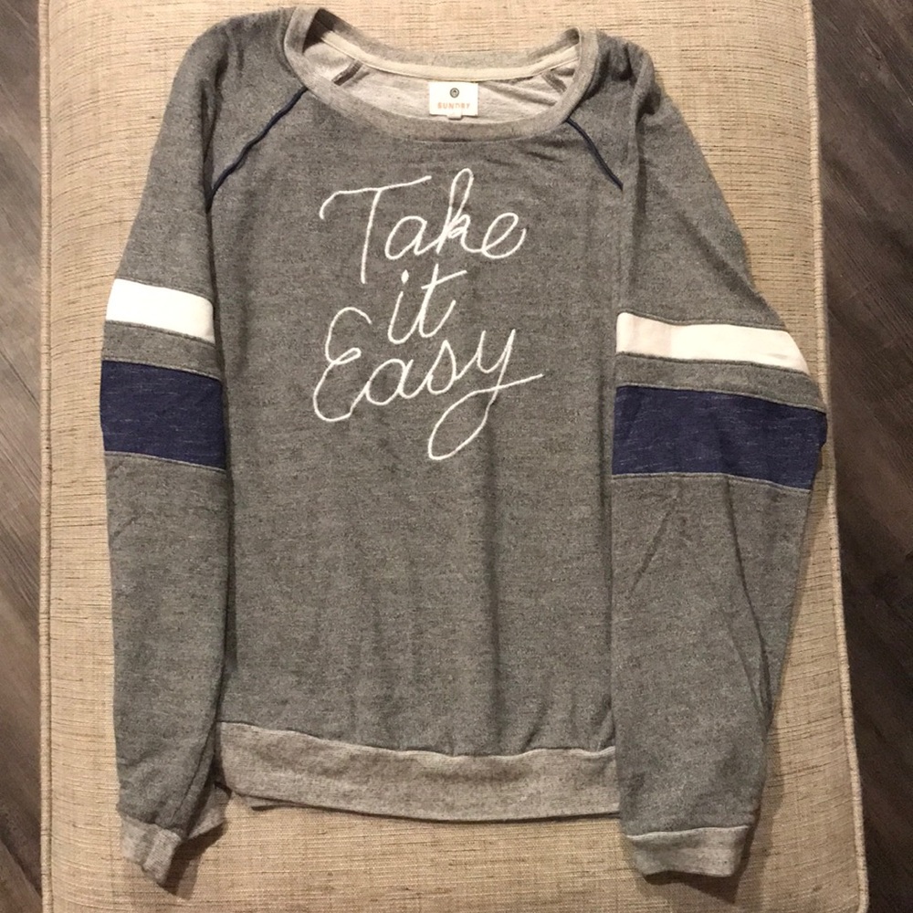 Sundry super soft crewneck size 3